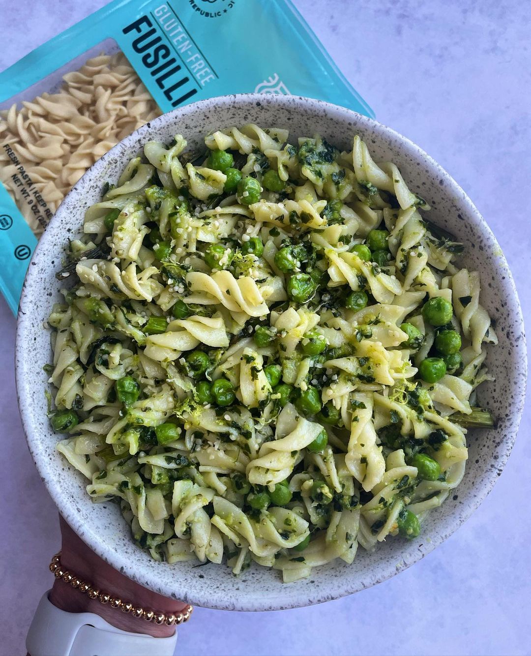 Fresh gluten-free fusilli pasta from Taste Republic, displayed in a 6-pack, ideal for healthy, gluten-free pasta dishes.
