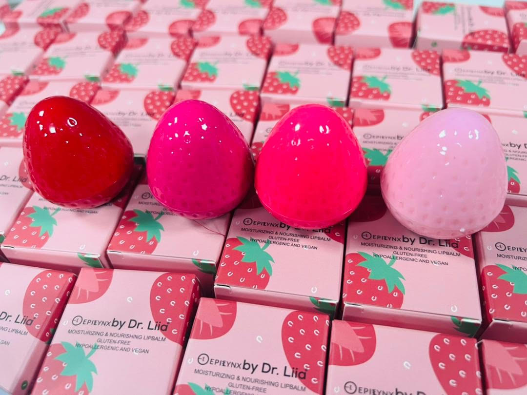 EpiLynx Ultimate Hydrating Lip Butter vegan lip balm with moisturizing, gluten-free, hypoallergenic formula for dry lips.