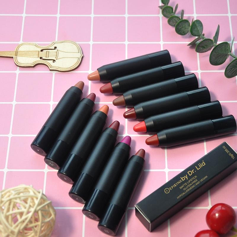 EpiLynx Perfect Lip Crayon showcasing smooth, hydrating lips with a natural, buildable color finish.