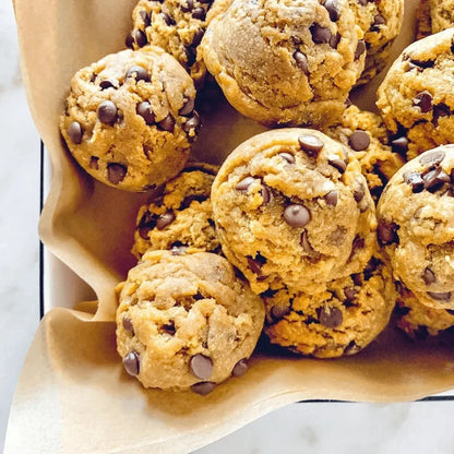 Pamela's Products All-Purpose Flour Mix 4lb bundle for baking cookies, featuring Pamela's Everyday Baking Essentials.
